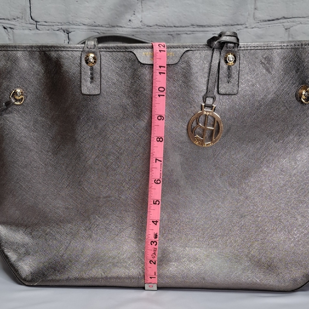 HENRI BENDEL LARGE 'METALLIC' LEATHER TOTE BAG STUDDED SIDES - Picture 12 of 16